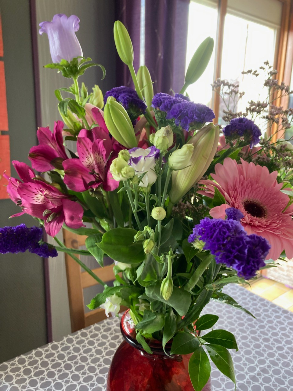 GAGNANTE DU BOUQUET DE FLEURS POUR LA FETE DES MERES